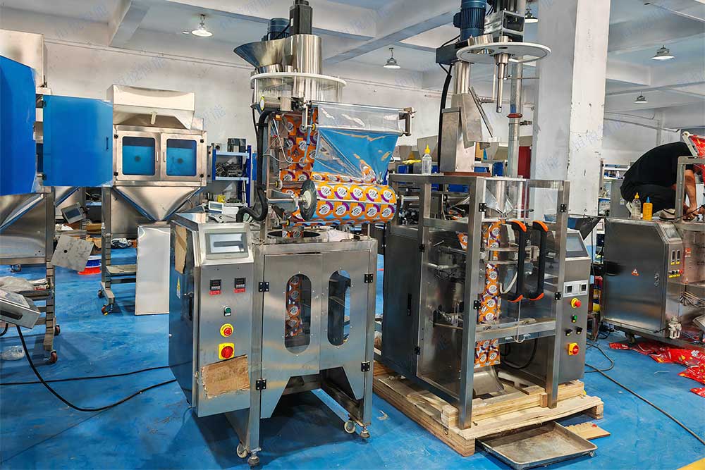 立式自动包装机采用智能型热封器四路加热控制横