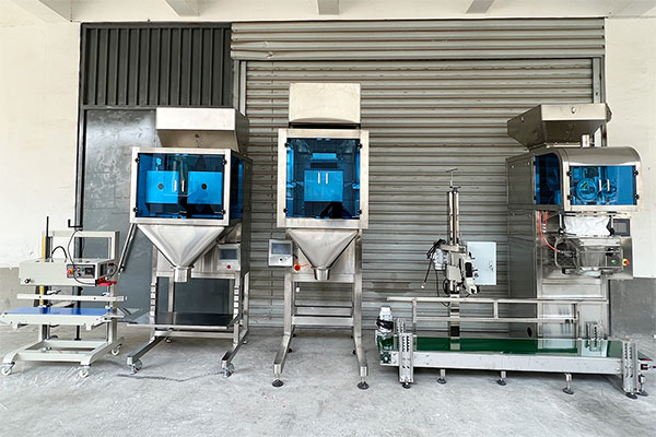 面粉定量包装机通常用螺旋上料机自动供料